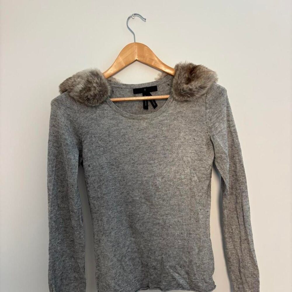 Unbranded Women's Grey Jumper